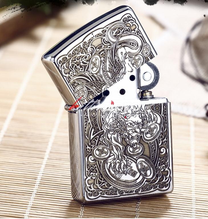 BẬt lửa Zippo chính hãng Nhật khắc hình kỳ lân Ver