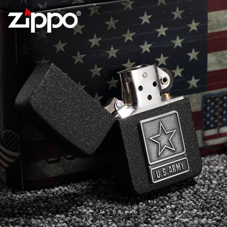 Bật lửa Zippo phiên bản sơn mài đen crack huy hiệu quân đội Mỹ