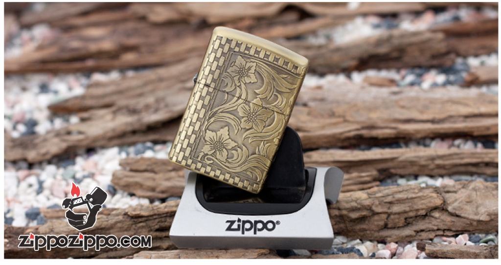 Bật lửa Zippo đồng khắc hoa ban dầu hai mặt