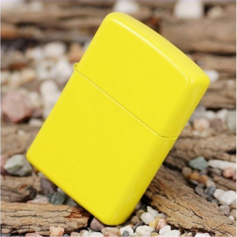 Bật Lửa Zippo Sơn Màu Vàng Chanh - SKU 24839 – Zippo Lemon Matte