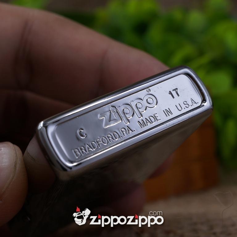 bật lửa zippo khắc hoa văn ý