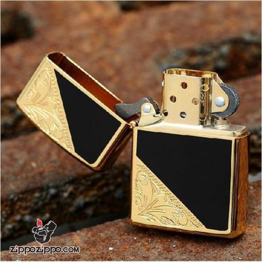 Bật lửa Zippo chính hãng Đồng khắc hoa văn hai góc