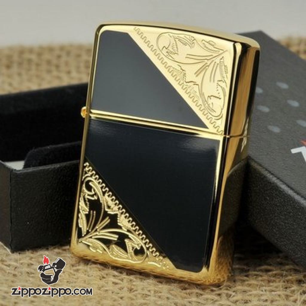 Bật lửa Zippo chính hãng Đồng khắc hoa văn hai góc