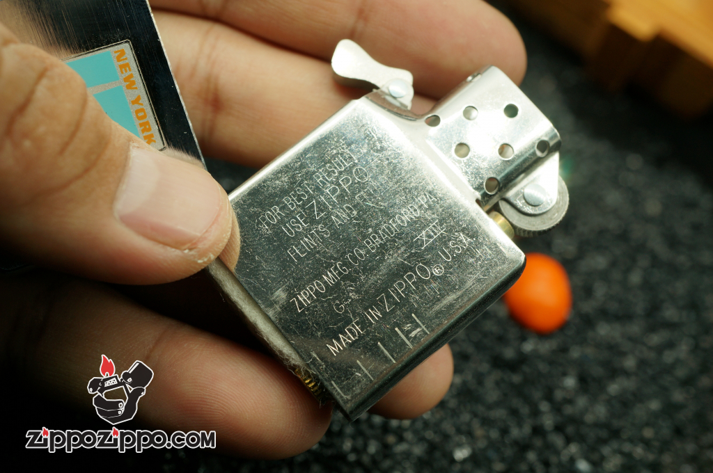 Bật Lửa Zippo Cổ khắc new york world's fair sản xuất năm XIII - 1997