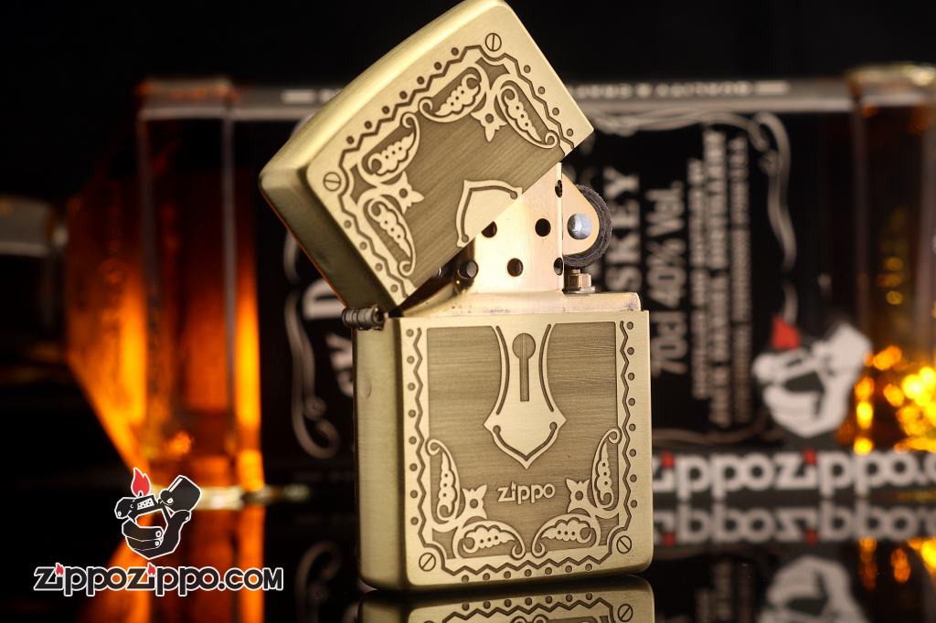 Zippo Chính Hãng Đồng Khắc Antique