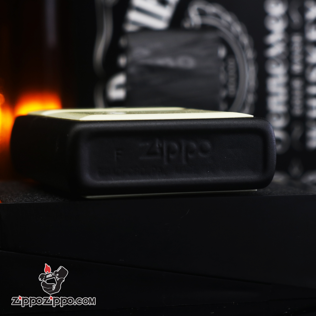 Zippo đời la mã sản xuất 1996 chiếc thuyền