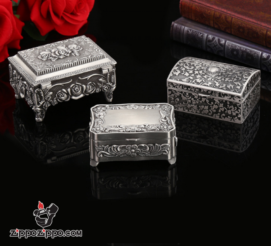 Rương đựng Zippo chạm khắc tinh xảo mạ bạc cổ Ver 1
