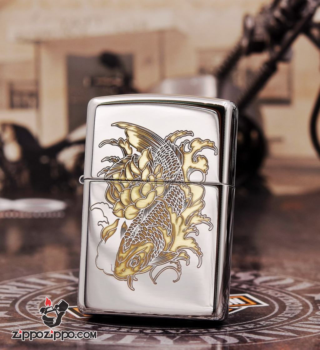 Zippo Chính Hãng Khắc Hình Cá Rồng Bên Hoa Sen Bản Choerm