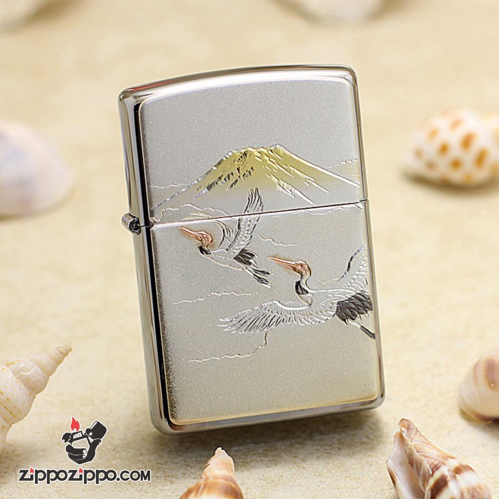 Bật Lửa Zippo Cò Trắng Bay Giữa Núi Và Trời
