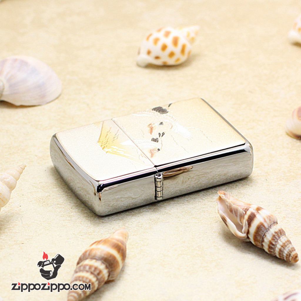 Bật Lửa Zippo Cò Trắng Bay Giữa Núi Và Trời