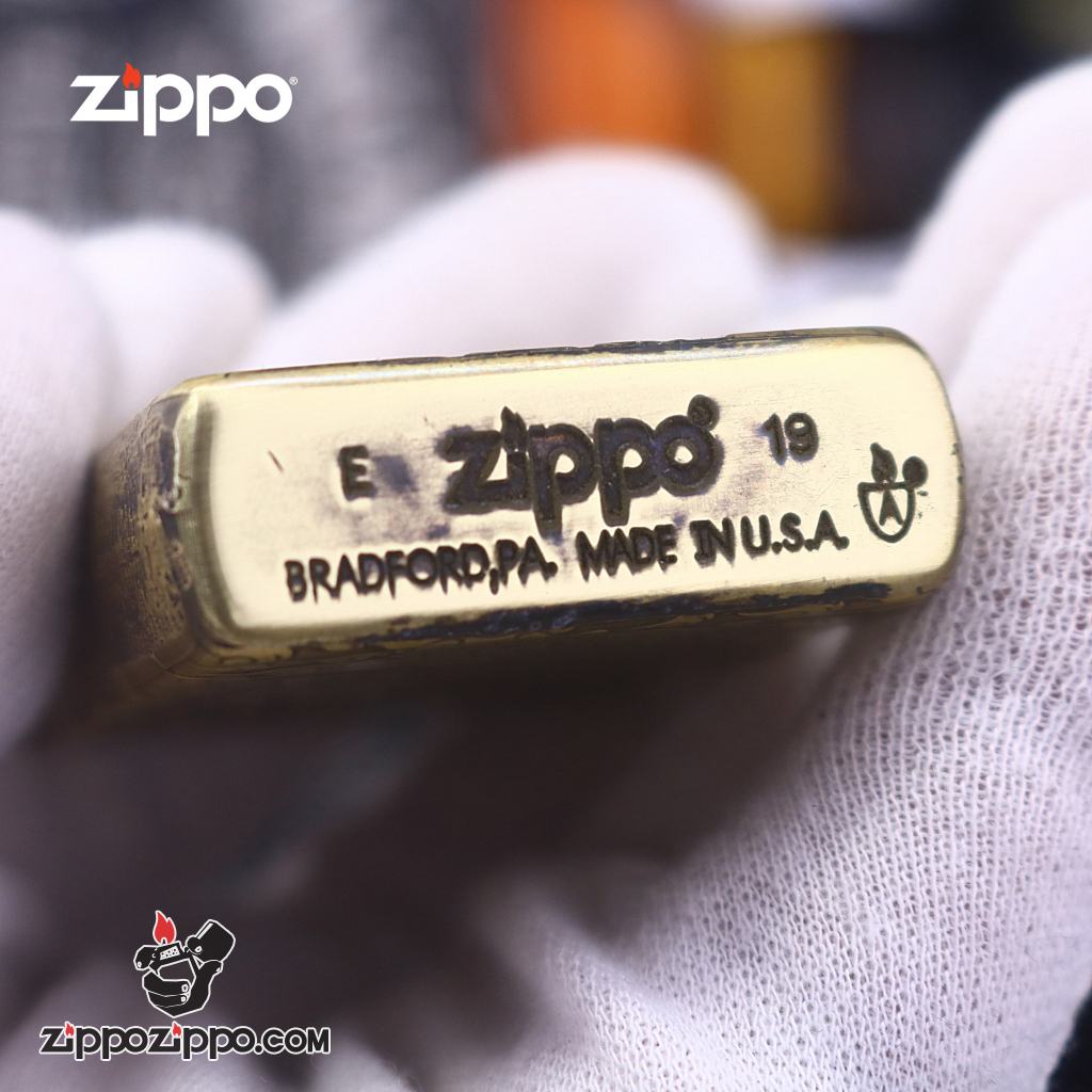 Bật lửa Zippo phiên bản đồng cổ nguyên khối khắc Rồng nhả ngọc