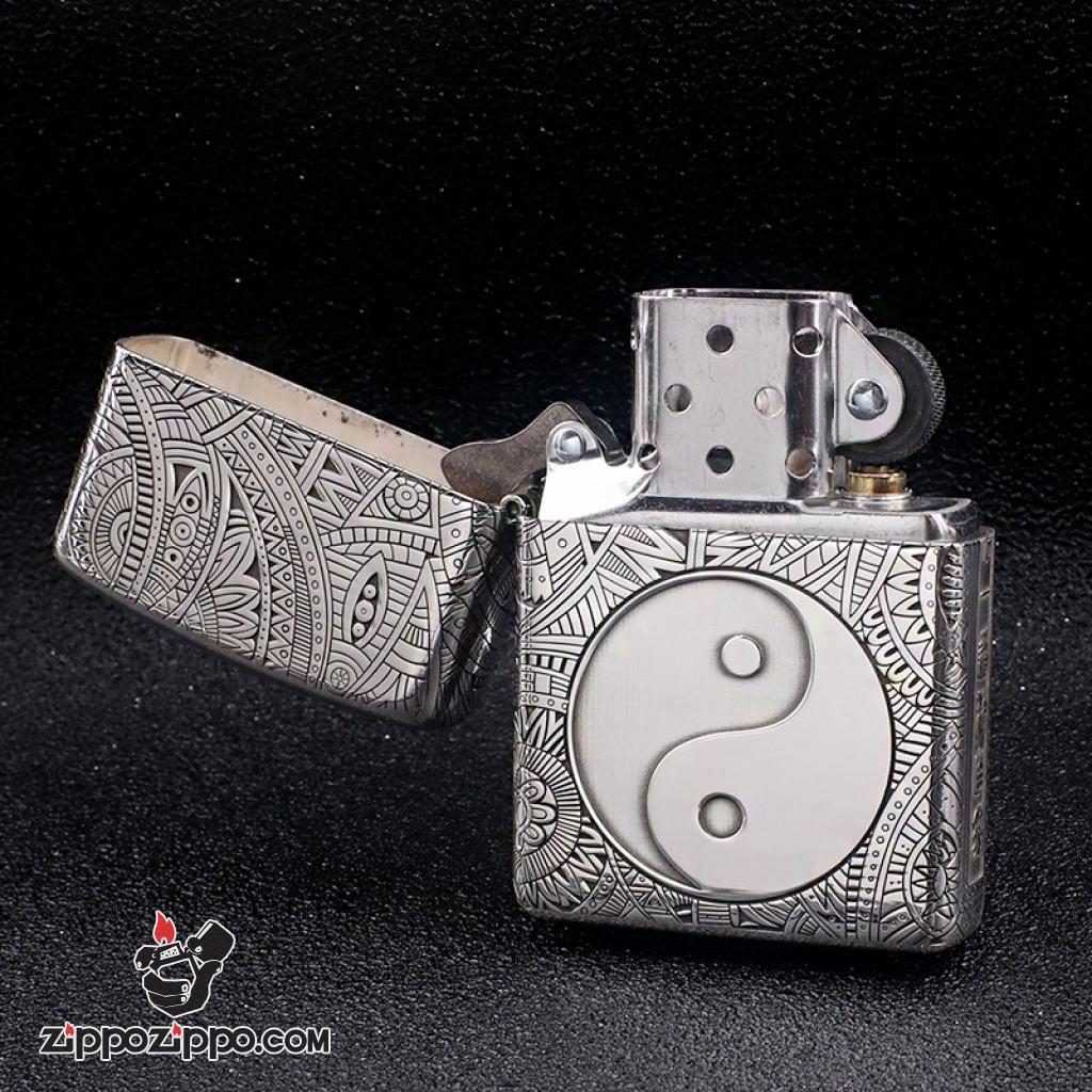 Bật Lửa Zippo Bạc Nguyên Khối Cao Cấp Khắc Hoa Văn Bát Quái Vỏ Dầy Bản Armor