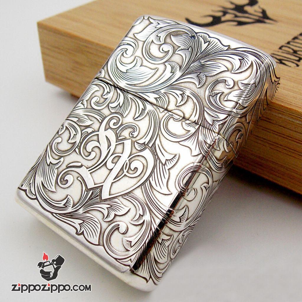 Bật lửa Zippo Bạc Nguyên Khối Cao Cấp Khắc Hoa Văn Tình Yêu Cẩm Chướng Bản Vỏ Mỏng