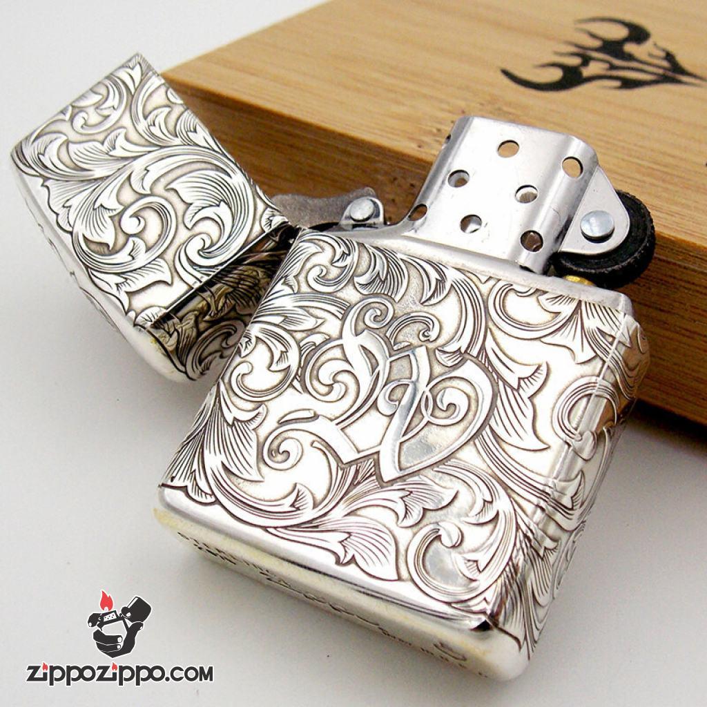 Bật lửa Zippo Bạc Nguyên Khối Cao Cấp Khắc Hoa Văn Tình Yêu Cẩm Chướng Bản Vỏ Mỏng