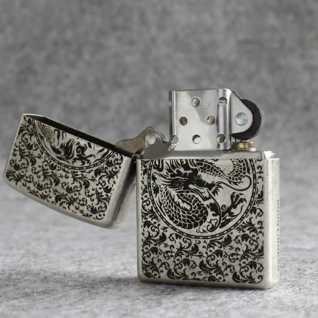 Bật lửa Zippo Chính Hãng Khắc Rồng Phượng Mạ Antique Silver