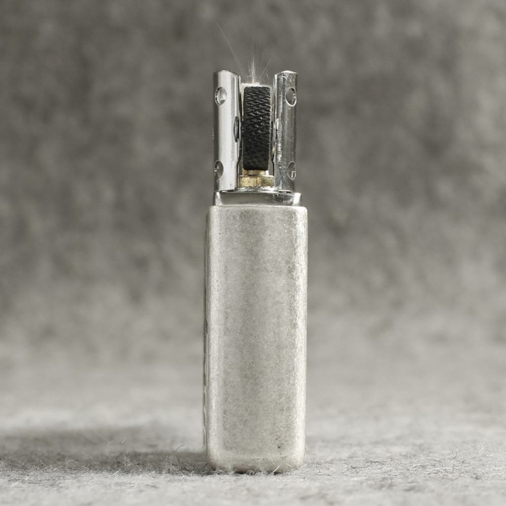 Bật Lửa Zippo Chính Hãng Khắc Tề Thiên Đại Thánh Mạ Antique Silver