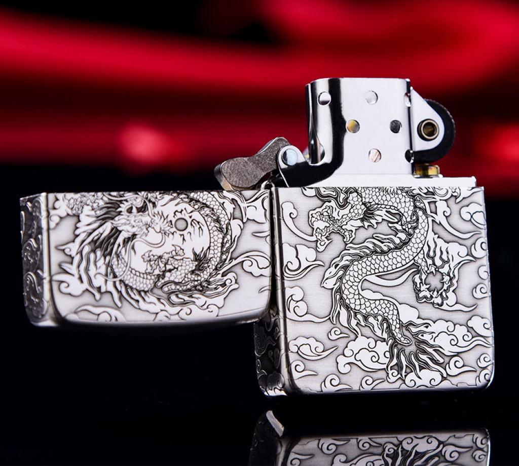 Bật Lửa Zippo Bạc Nguyên Khối Cao Cấp Khắc Rồng Nhả Ngọc  Phiên Bản 1941