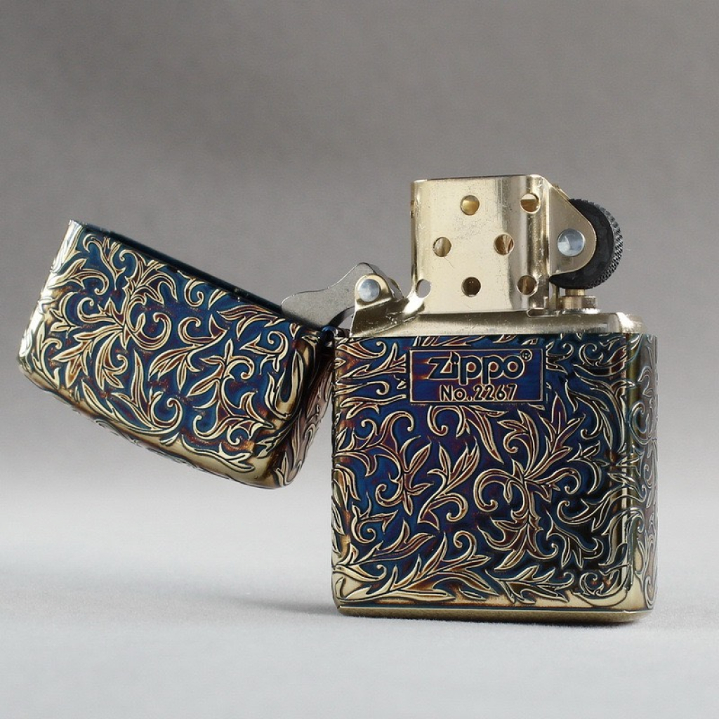 Bật lửa Zippo  trạm khắc nổi hoa văn Arabesque 5