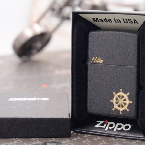 Bật Lửa Zippo Đen Nhám Khắc Vô Lăng Tàu Helm