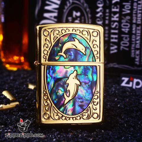 Bật Lửa Zippo Khảm Trai Hình Cá Heo Đang Nhảy Múa Màu Vàng