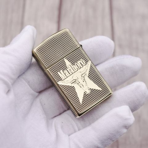 Bật Lửa Zippo Màu Đồng Khắc Logo Marlboro Phiên Bản Hẹp Slim