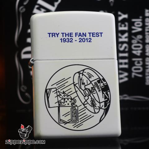 Bật Lửa Zippo Màu Trắng Try The Pan Test