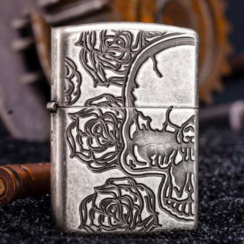 Zippo Chính Hãng Bạc Cổ Khắc Nửa Mặt Đầu Lâu Vỏ Dày