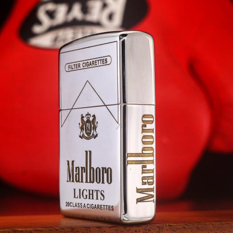 Zippo Chính Hãng Khắc Thương Hiệu Marlboro Phiên Bản Mạ Chrome