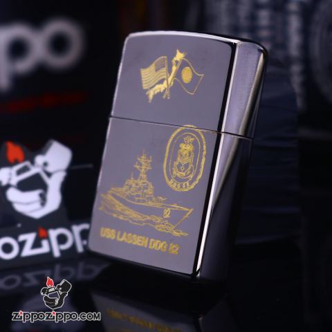 Zippo khắc tầu chiến mạ vàng mầu đen