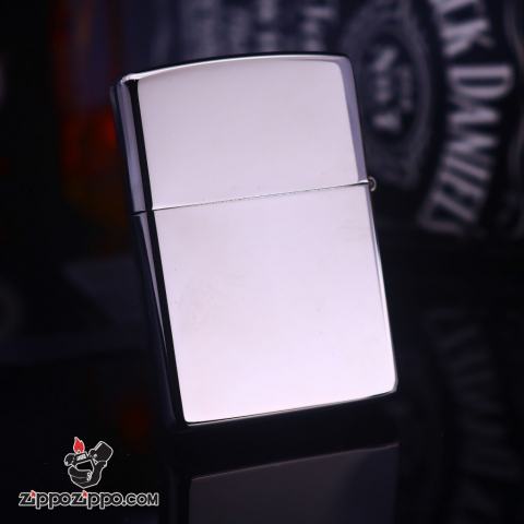 Zippo khắc tầu chiến mạ vàng mầu đen