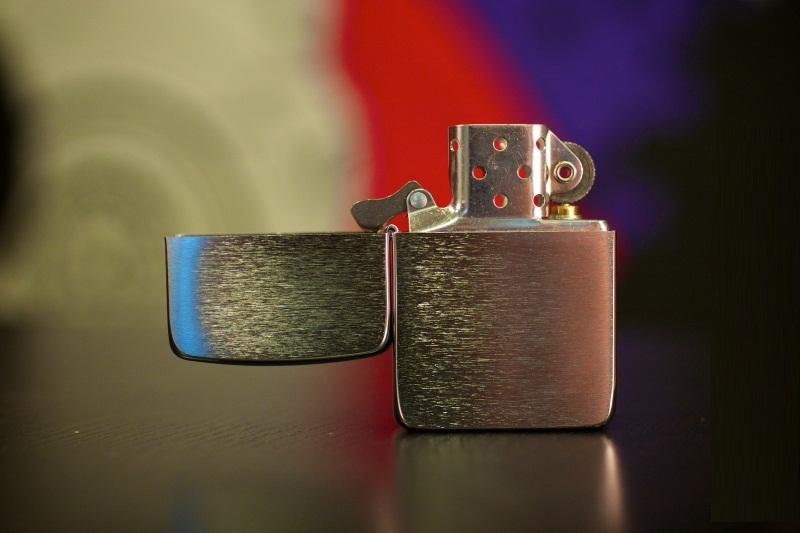photo bat-lua-zippo-replica-19411_zps714a6bba.jpg